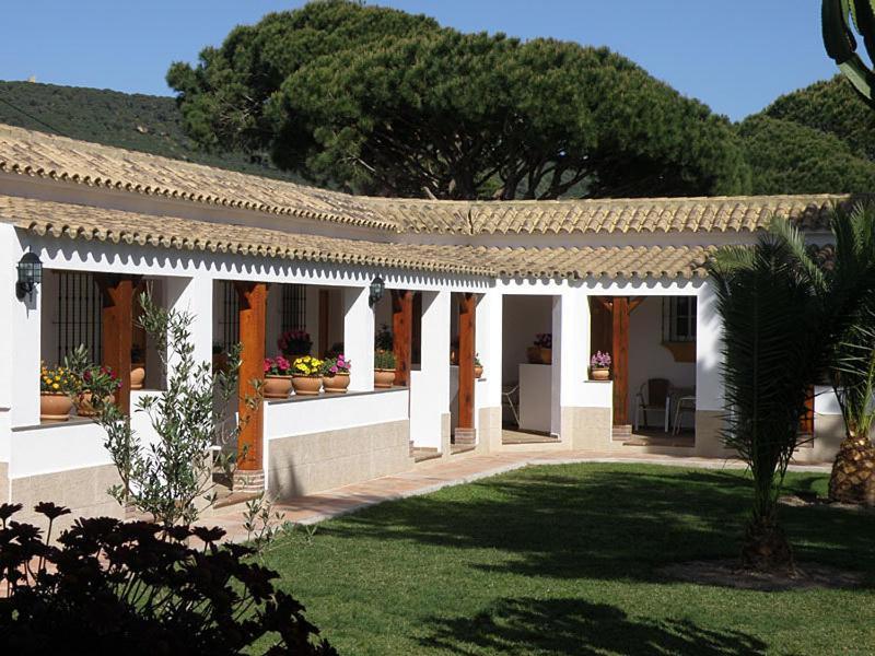 Hostal Las Acacias Los Canos De Meca Zewnętrze zdjęcie